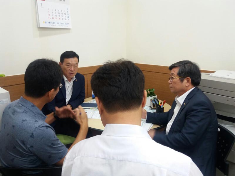 성수석의원,김인영의원,허원의원,이천상담소에서 주차공간부족해소방안 논의