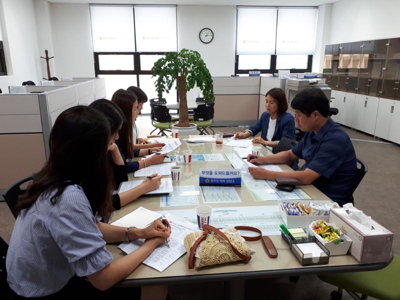 김영해의원,평택상담소에서 초등학교 실내체육관건립 논의간담회