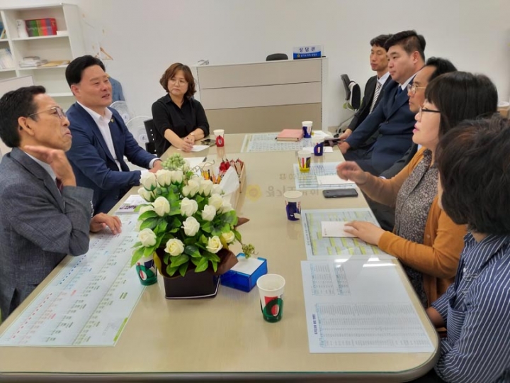 최종현의원,김은주의원 수원상담소에서 장애인 단체장들과 간담회개최
