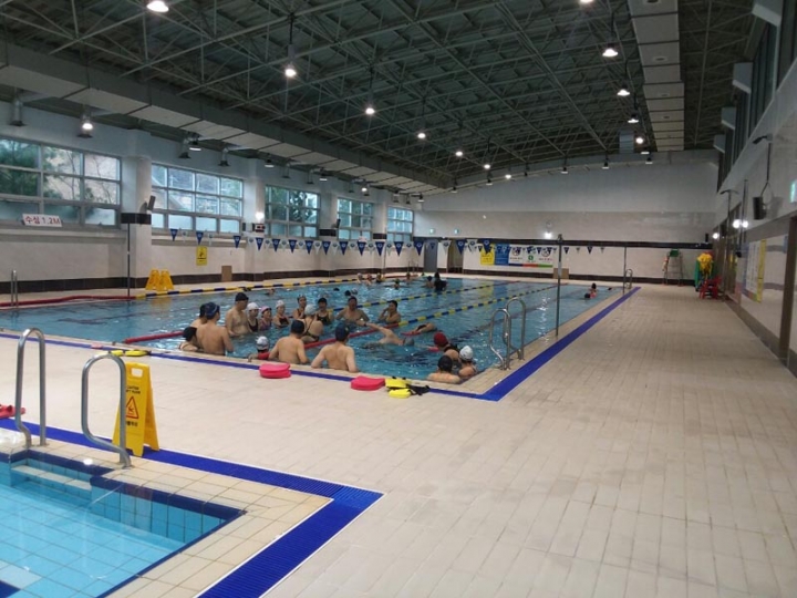 양지면, 주민자치센터서 용인시민 대상 수영대회 개최