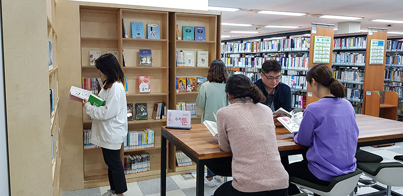 수지도서관, 2일부터 이색만화코너‘수지툰’ 운영