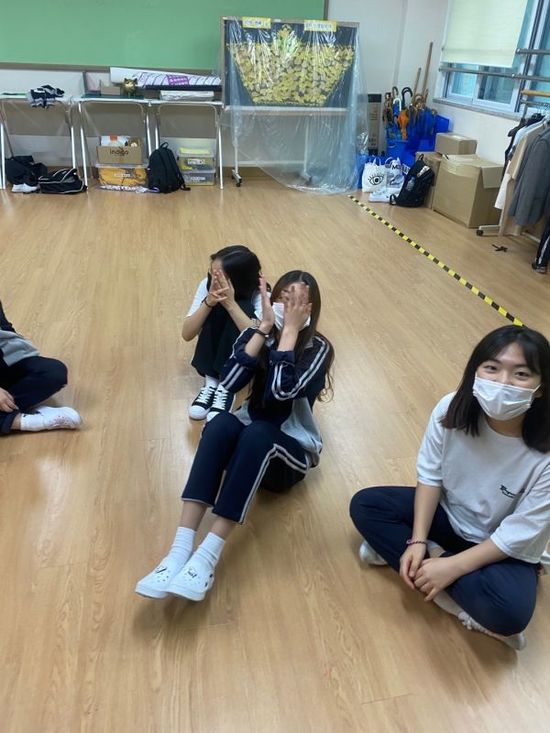 광주 신현중학교, 댄스 동아리 한 발자국 나아가다