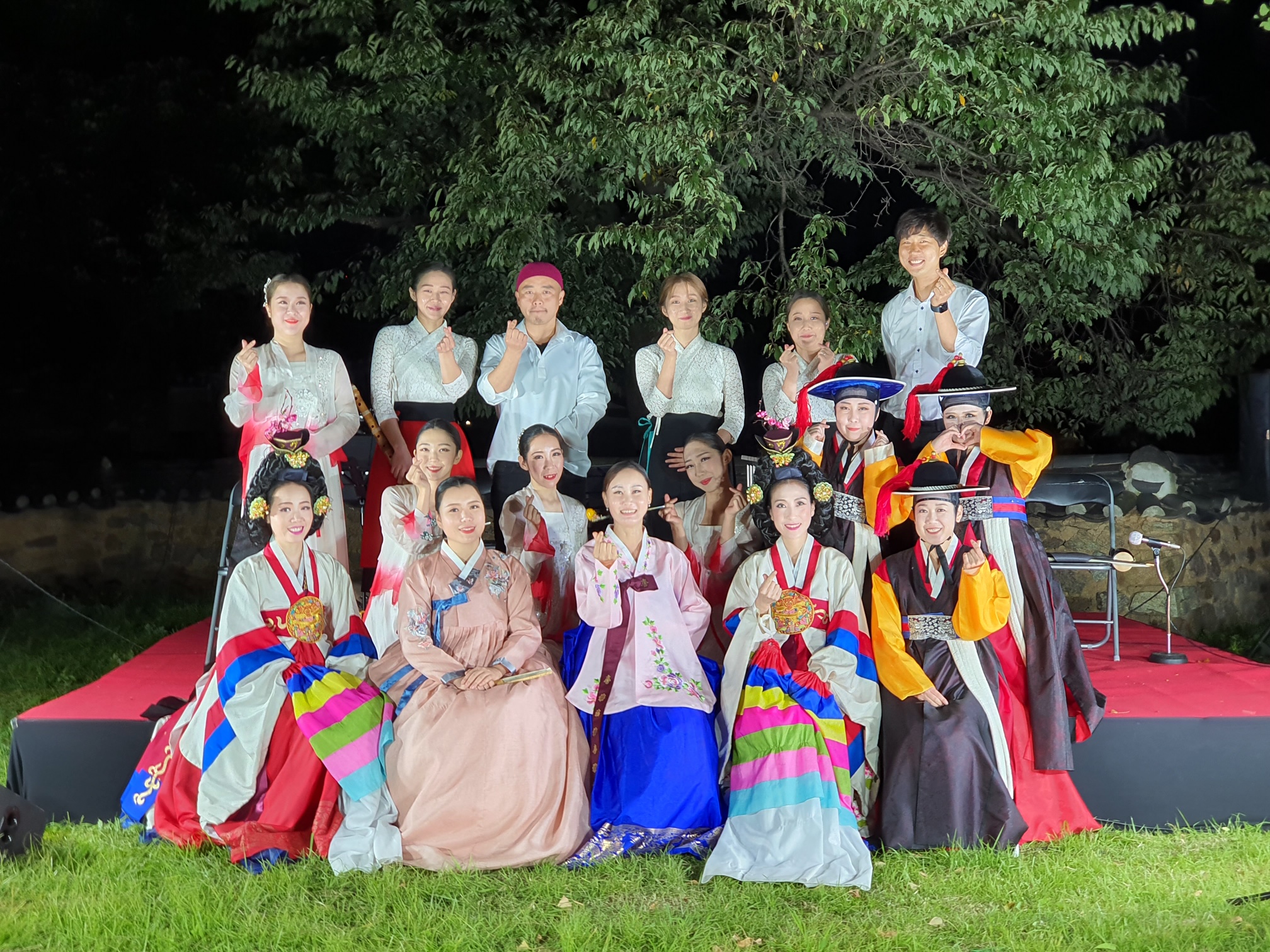 시민과 함께 하는 온텍트 문화예술공연 하남전통예술단 『제6회 노거수 은행나무 축제』 개최