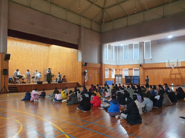 안성맞춤아트홀 ‘찾아가는 교실 음악회’ 개최