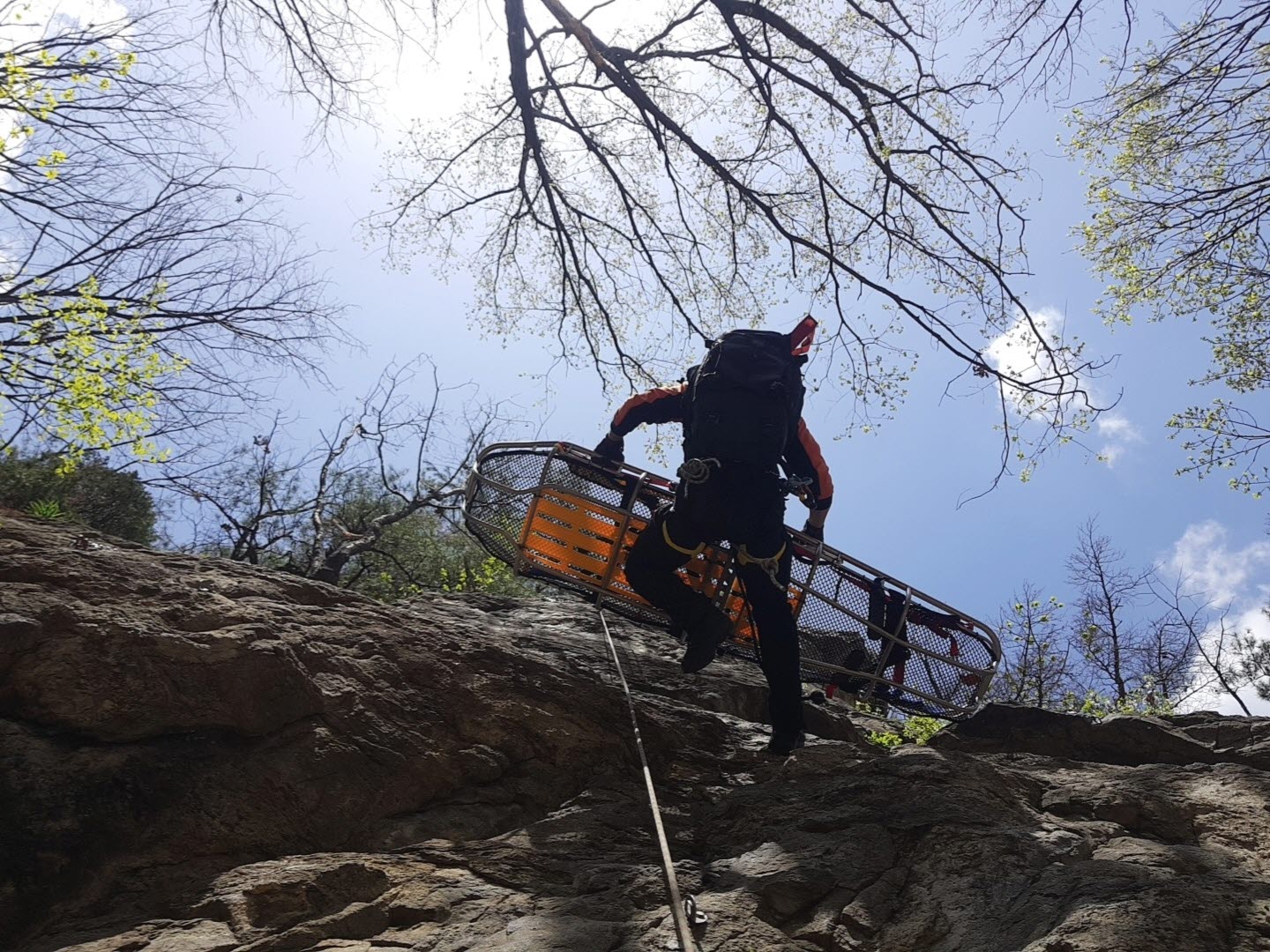 성남소방서 119구조대, 산악사고 신속 대응을 위한 산악구조훈련