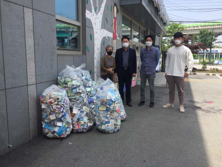안성시 대덕면 유안아파트 주민들 5월에도 환경보호 실천