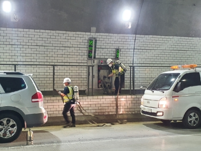 “도로 터널 사고 피해 예방하라” 경기도, 문수산 터널서 재난 대비 훈련