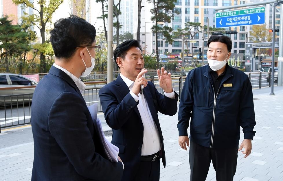 김동근 의정부시장, 갈등해소의 실마리를 잡기 위해  남양주 다산동 지식산