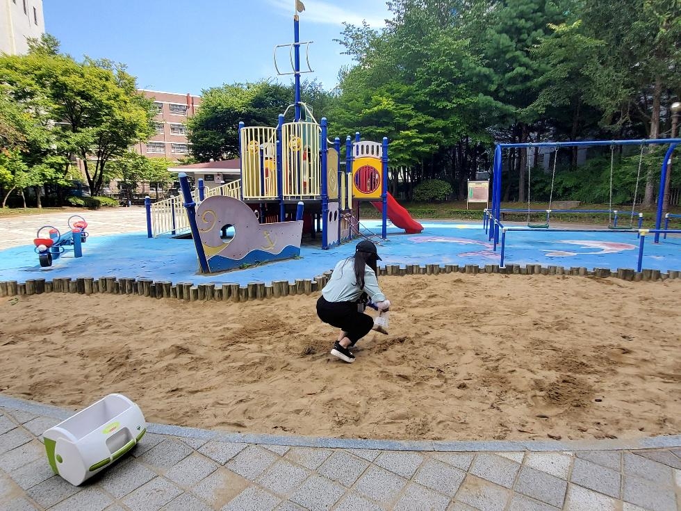 경기도, 어린이놀이시설 378개소 바닥재(모래) 기생충(란) 검사. ‘모두 불검출’