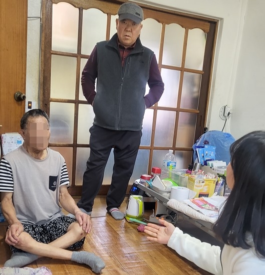 평택시 팽성읍 독거노인 명예사회복지공무원 도움으로 위기 극복