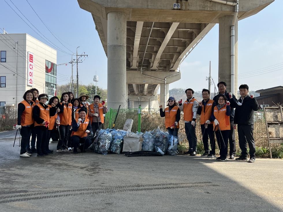 평택시 중앙동 자원봉사나눔센터  쓰레기가 보이지 않는 도시만들기 환경정화 활동