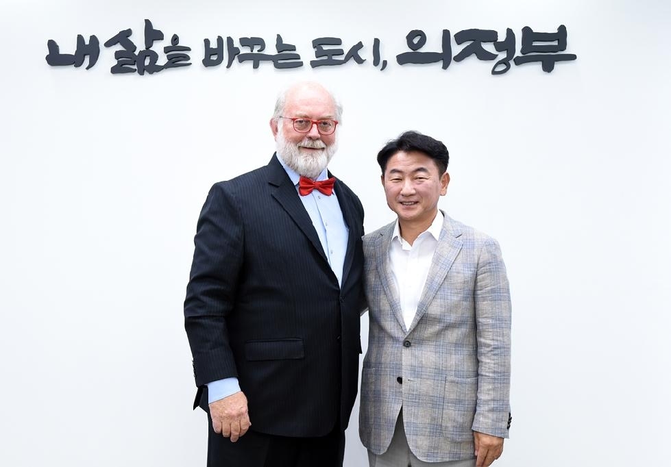 김동근 의정부시장, 세계적 미래학자 토마스 프레이와 ‘미래를 위한 교육 
