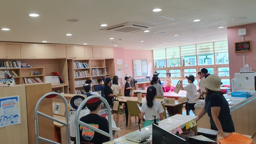 인천 계양구 작전2동 주민자치회, 작전초등학교 학생들과 함께하는 주민자치센터 견학 실시