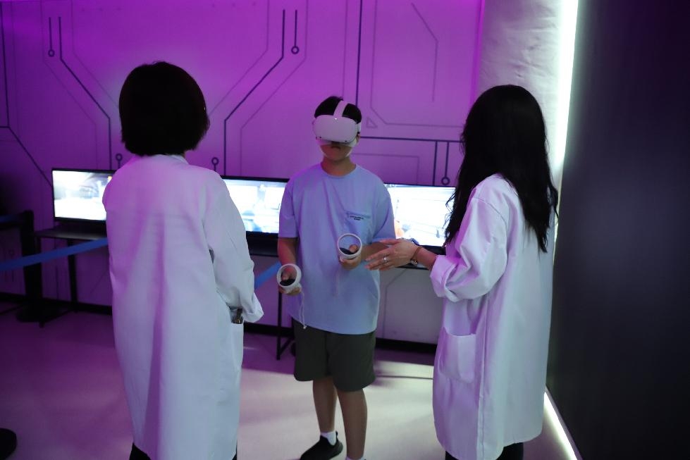 안산시,‘청소년 AR·VR 진로체험관’개관...안산형 미래 직업 체험 공