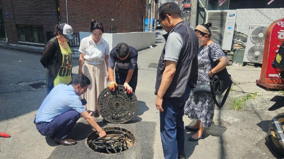 남양주시 진접읍 지역사회 안전 네트워크, 인명사고 예방 위한 맨홀 추락방