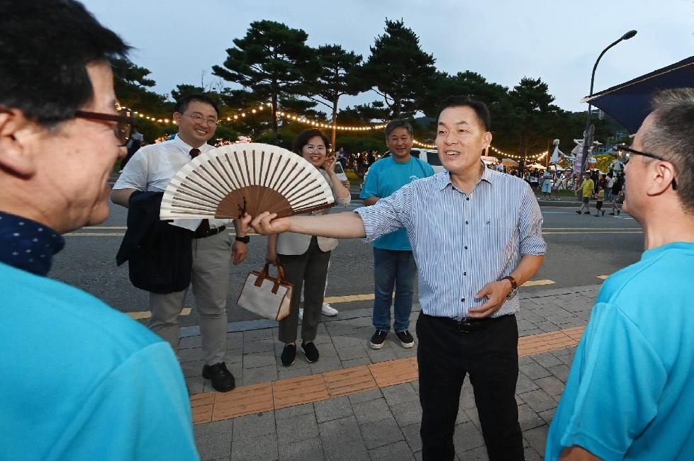 한여름 밤의 8색 매력 축제’ 2023 수원 문화재 야행에 7만 5000여 명 찾았다