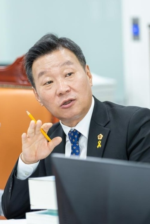 경기도의회 강태형 의원, 호칭없이 불리는 공무직원 차별적 처우 개선 위한 입법 추진