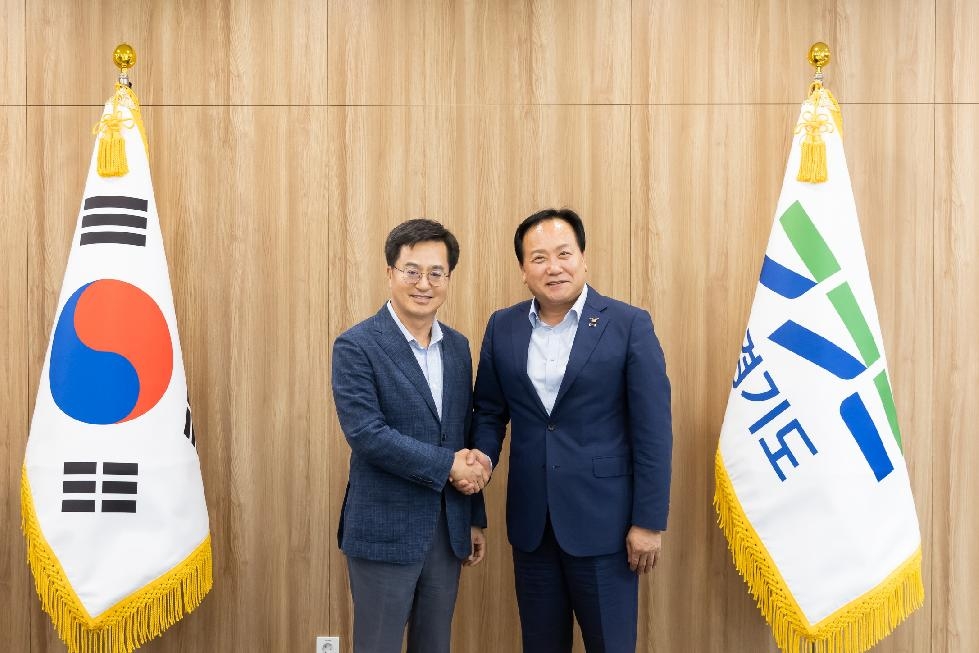 오산시-경기도, 맞손 잡고 경제·문화·관광 현안 논의