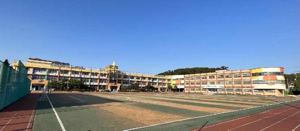용인시 용천초등학교, 경기도교육청 ‘2023년 학교 수영장 증축 사업’ 