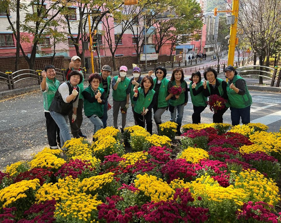 광명시 하안1동, 시민 참여 꽃 심기 행사 개최