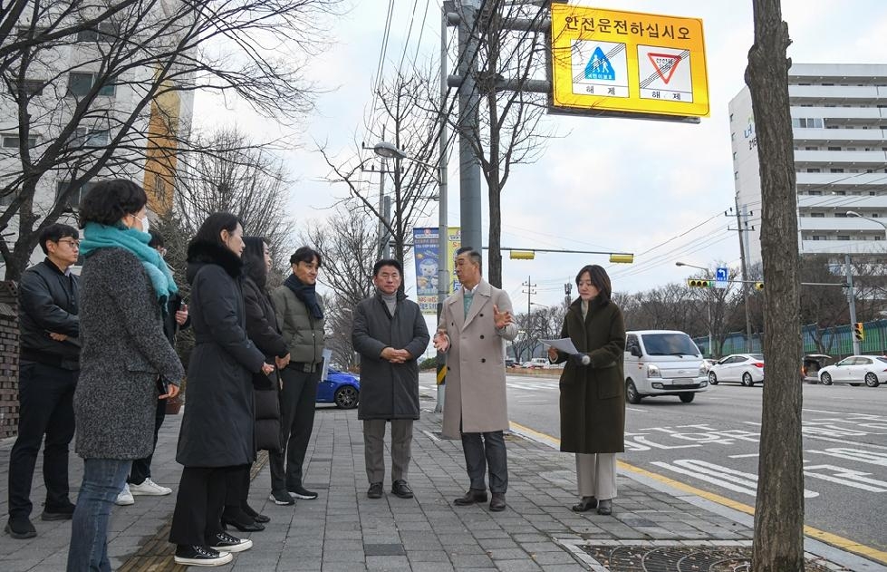 의정부시 김동근 시장, 안전한 통학로 구축 위해 장암초 현장점검