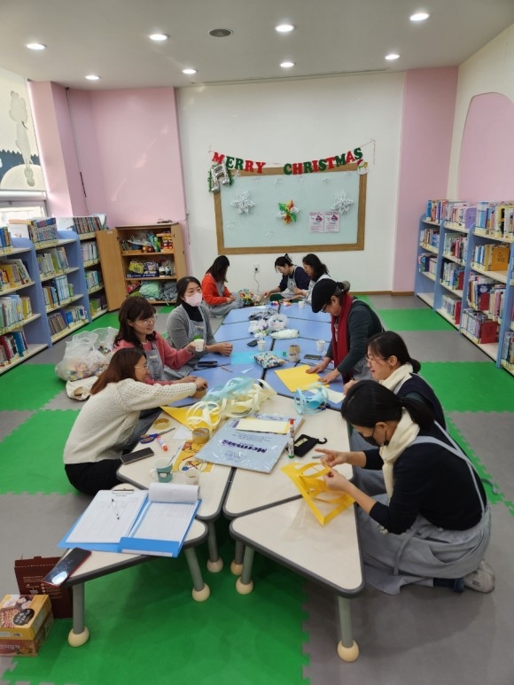 시흥시 정왕어린이도서관, ‘북스타트 자원활동가의 날’로 소통ㆍ화합 다져
