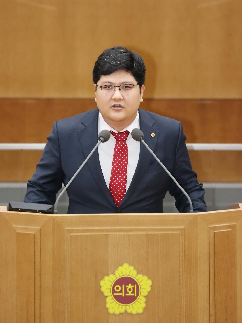 경기도의회 오창준 의원, 임태희교육감에 장애인교원 지원 관련 5분 발언