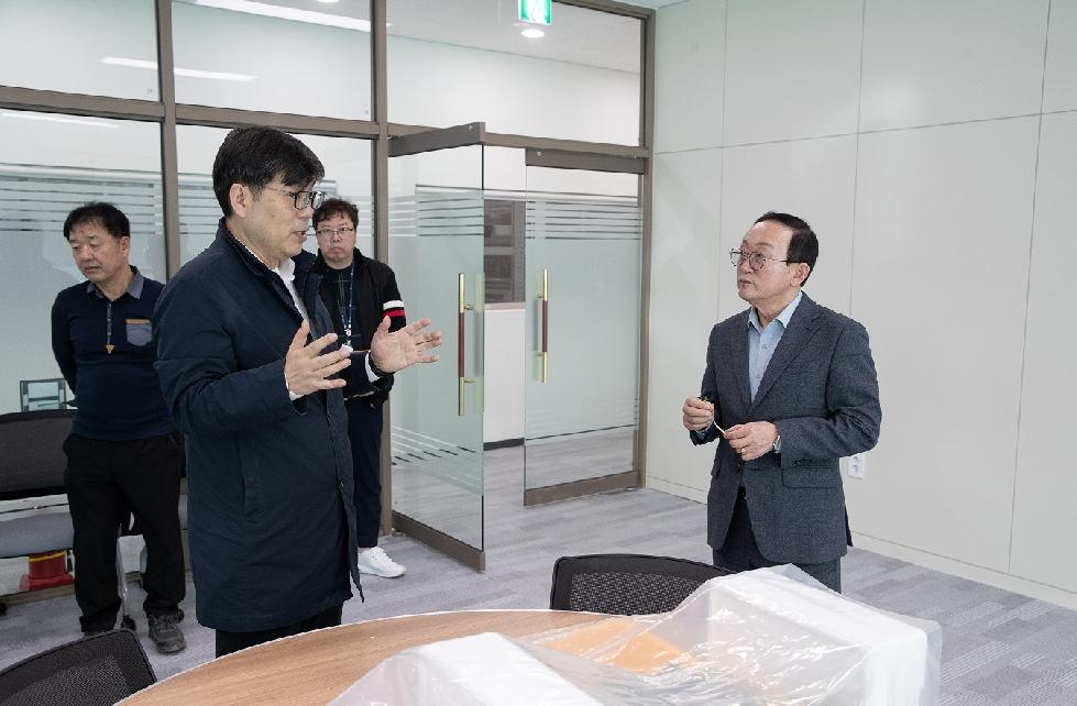 김덕현 연천군수, (주)우리기술 방문 “기업하기 좋은 환경 조성”