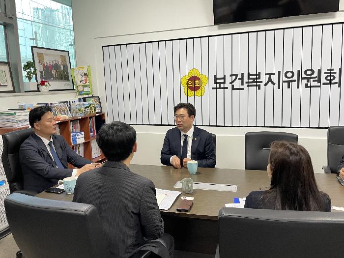 경기도의회 이진형 의원, 응급 심야약국 운영을 위한 정담회 개최