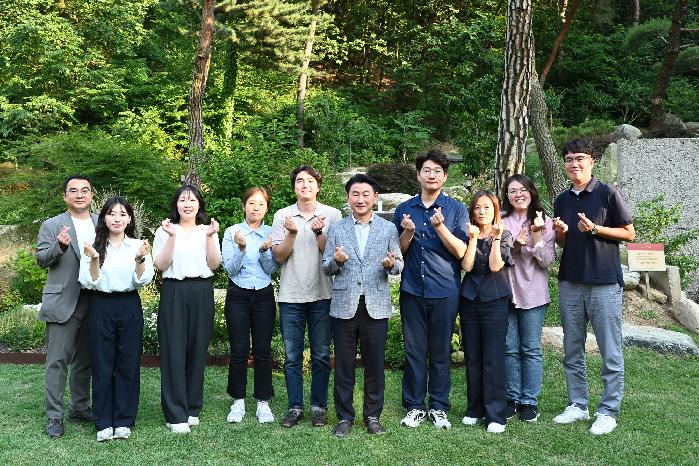 김동근 의정부시장, 신곡권역 직원들과 카페 무지개로 소통