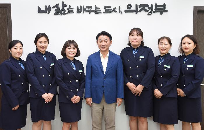 김동근 의정부시장, 녹색어머니연합회와 교통안전 간담회