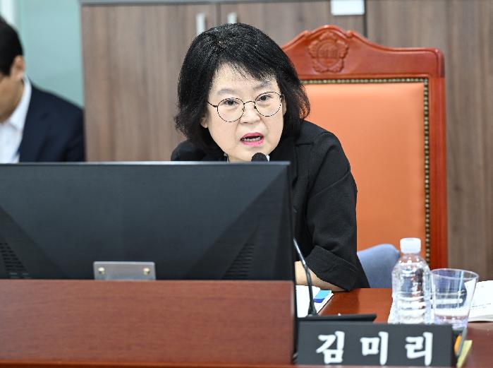 경기도의회 김미리 의원, 어린이 말타기 체험 사업 안전에 각별한 주의 강