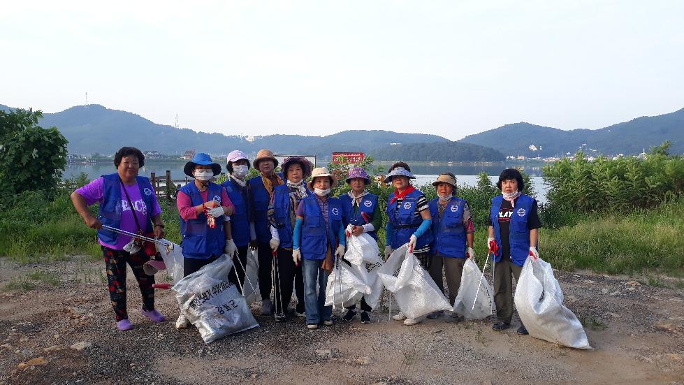 강화군 내가면 자유총연맹,  고려저수지 둘레길 환경정화 실시