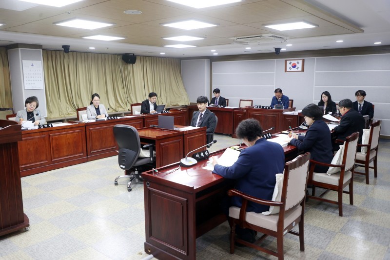 NE_2025_CJBFYP83692.jpeg