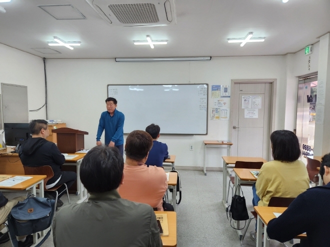 NE_2025_KHIFMG92305.jpg