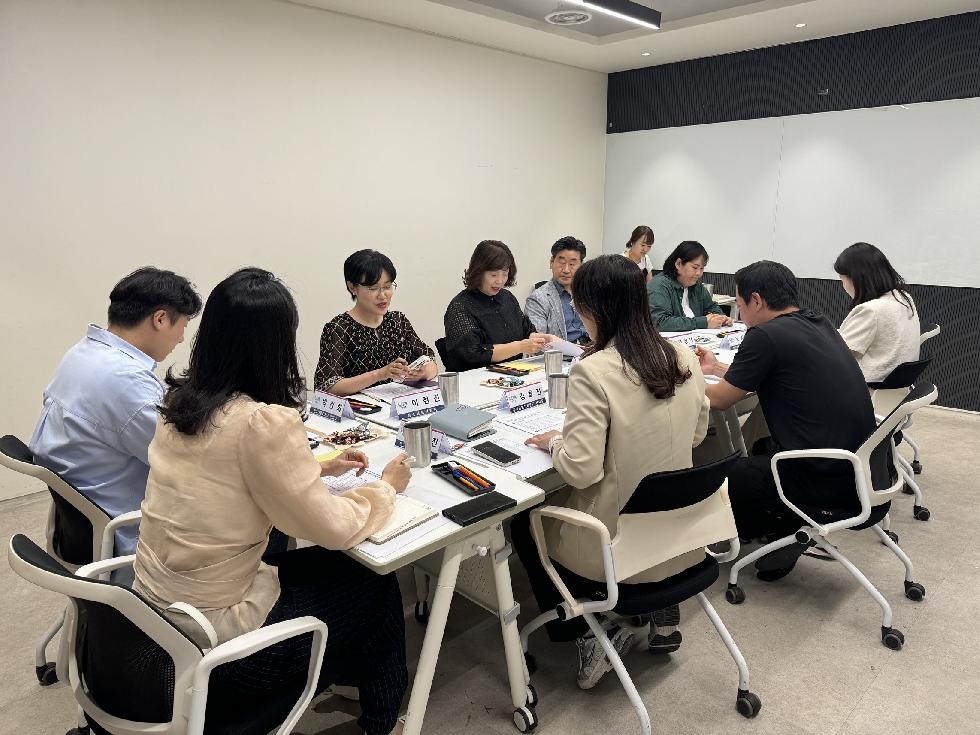 NE_2025_TKLGZU61386.jpg