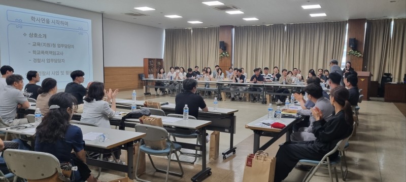 NE_2025_HKSQMU03765.jpeg
