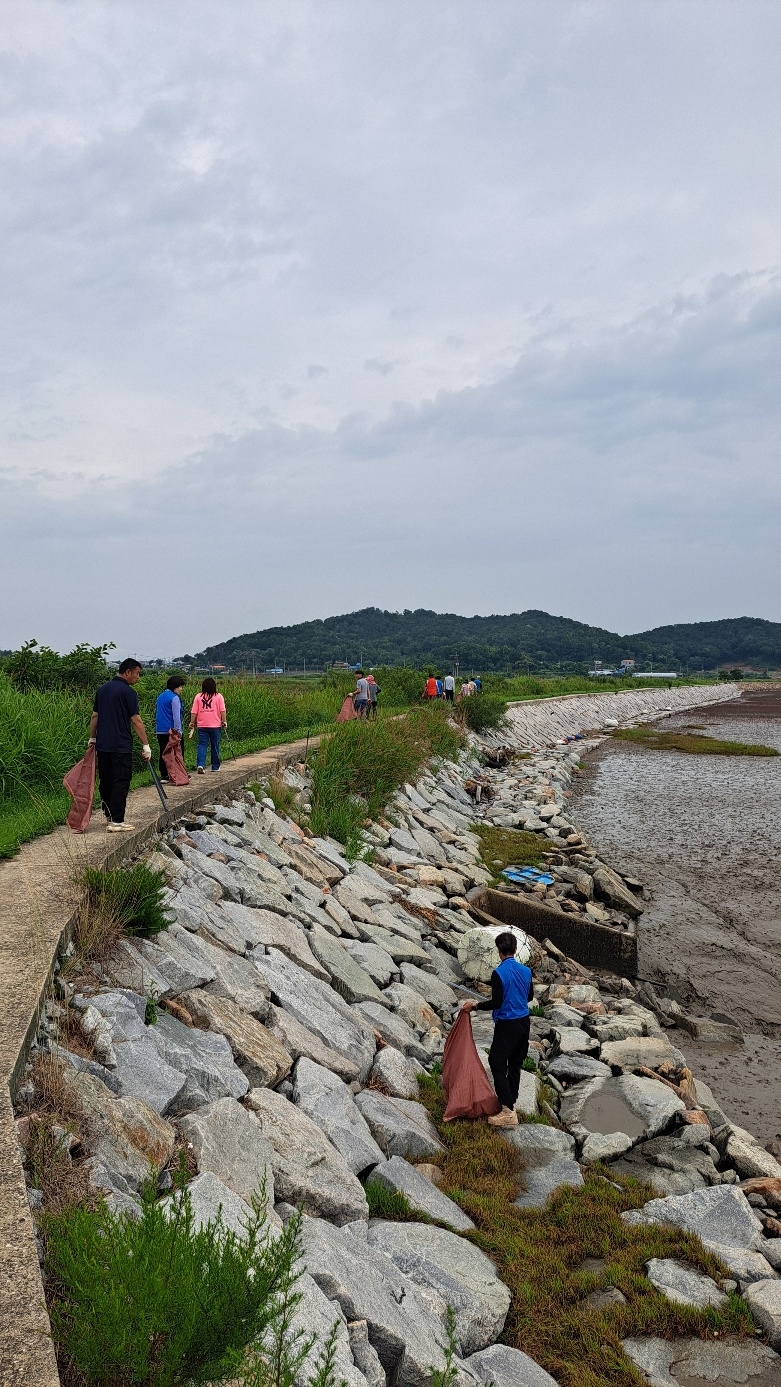 NE_2025_LGSHSQ61623.jpg
